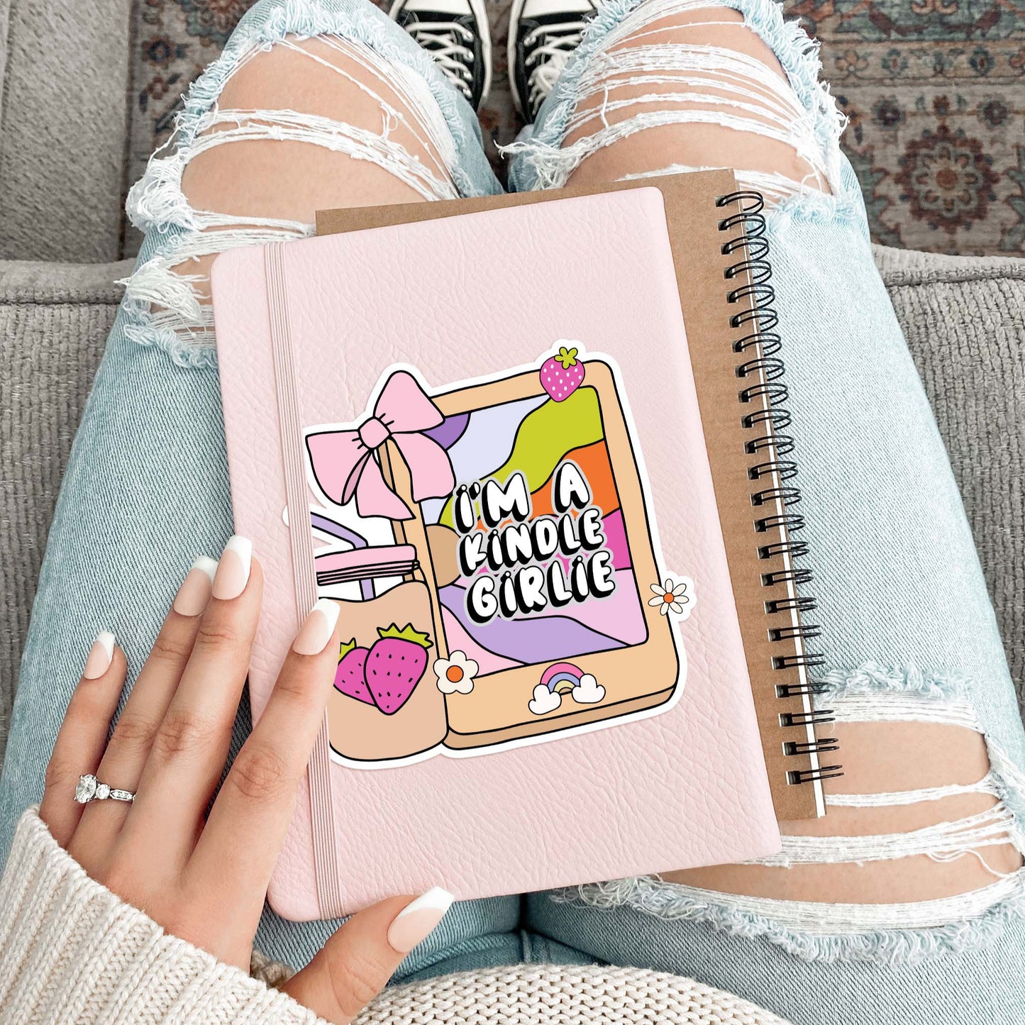 I'm a kindle girlie Sticker